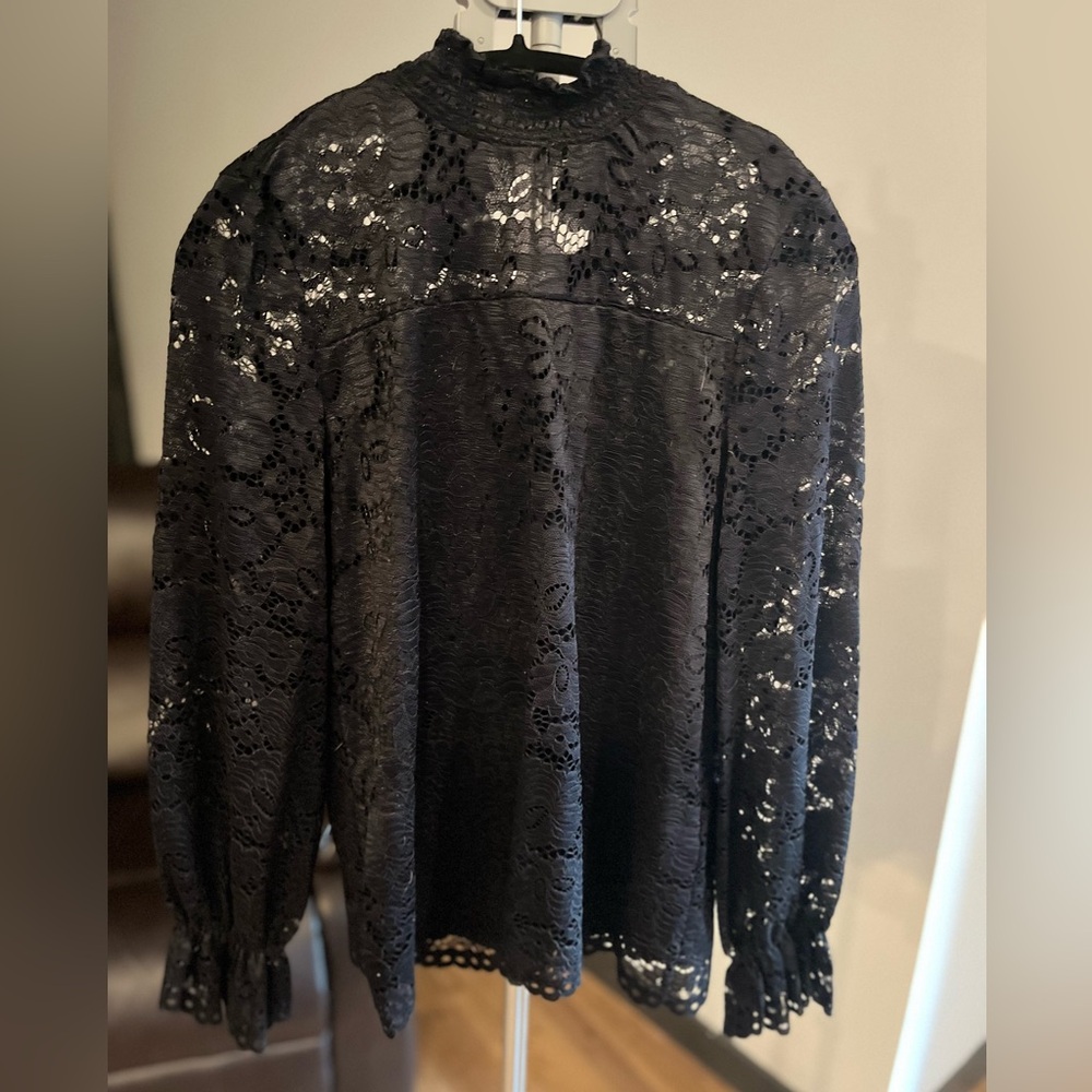 Adrianna Papell black lace long sleeve blouse